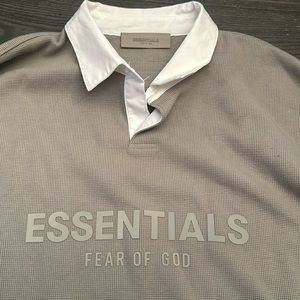 Mens Essentials polo style pullover crewneck size xxl